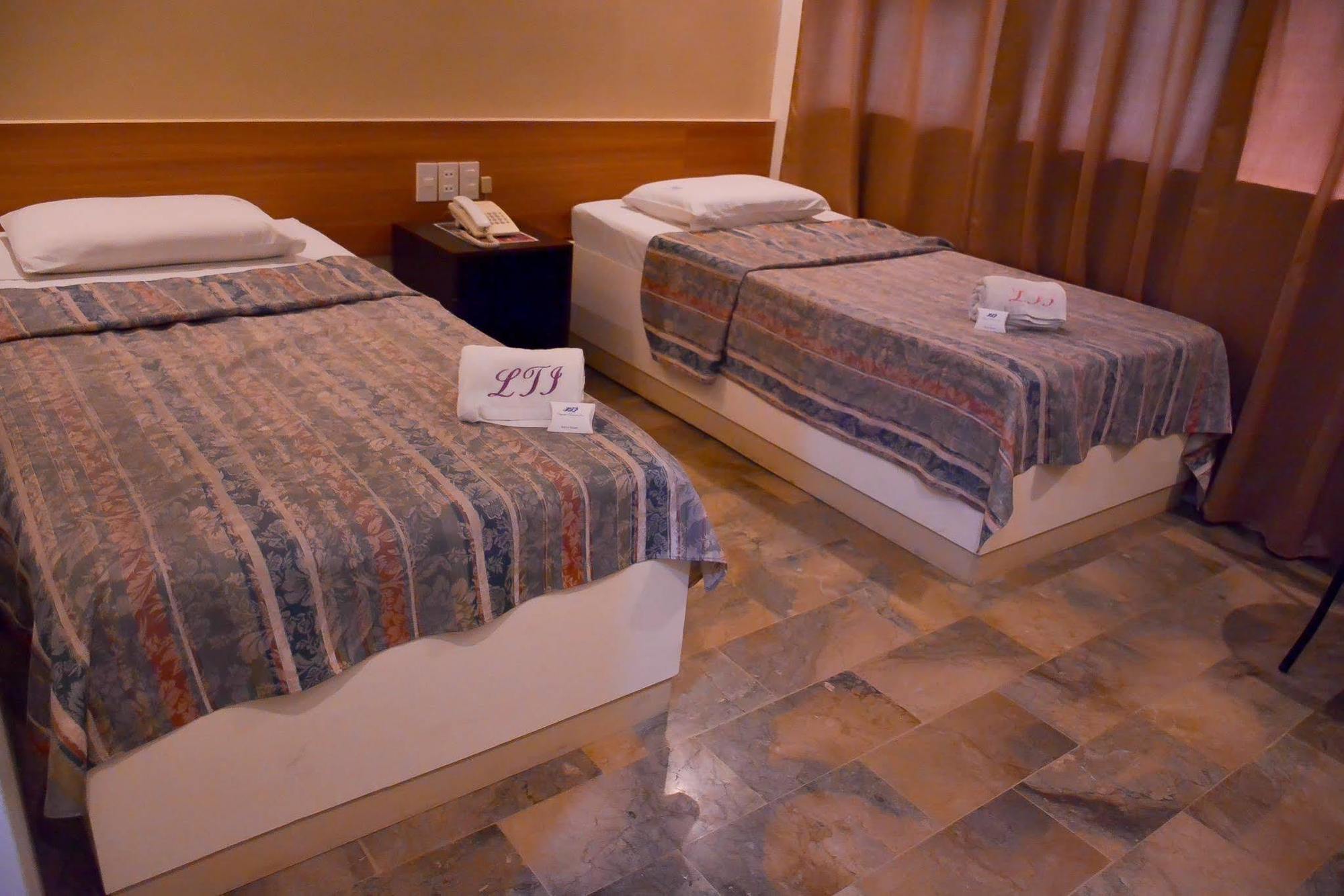Legazpi Tourist Inn Ngoại thất bức ảnh